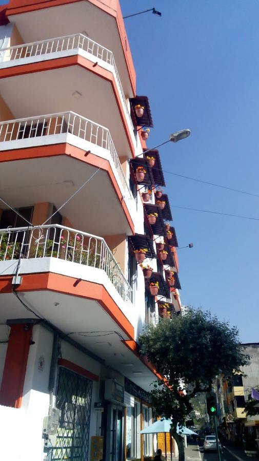 Hotel Flor De Oriente Baños Exteriör bild